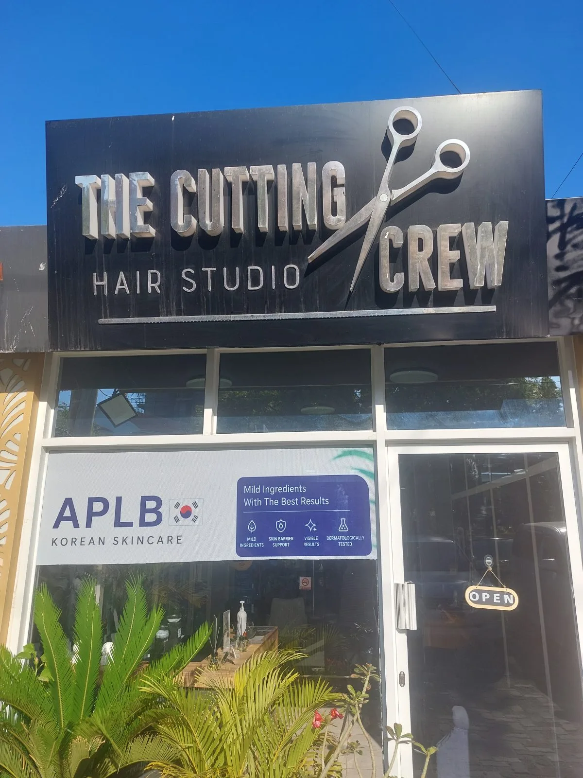 The Cutting Crew