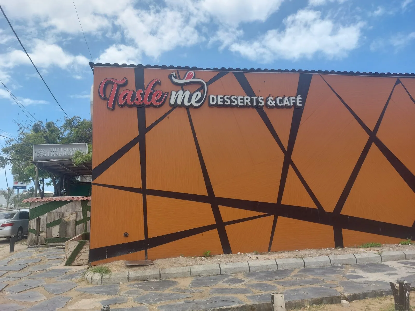 Taste Me Desserts & Café