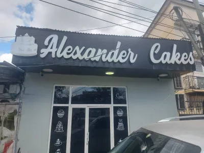 Alexander Cakes