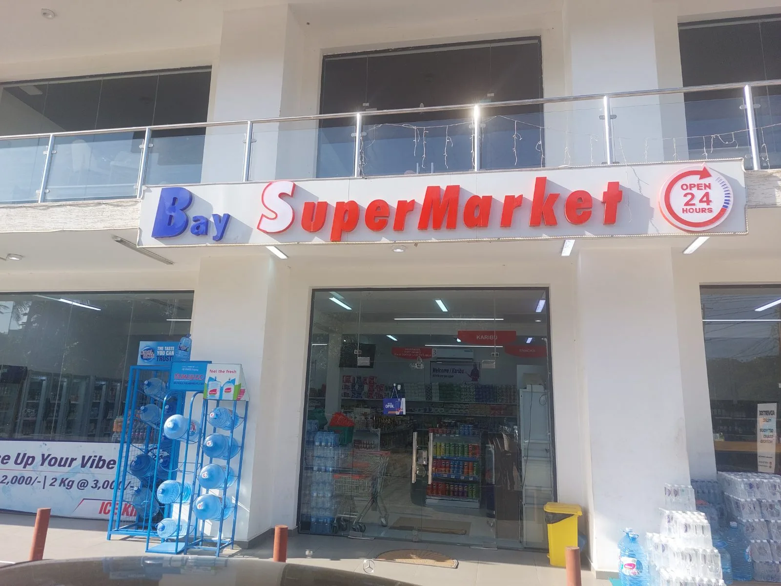 Bay Supermarket
